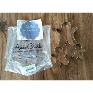 Ann Clark Gingerbread Man Shaped Metal Cookie Cutters 3 Sizes  Recipe Booklet
